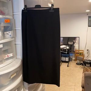 Straight black skirt